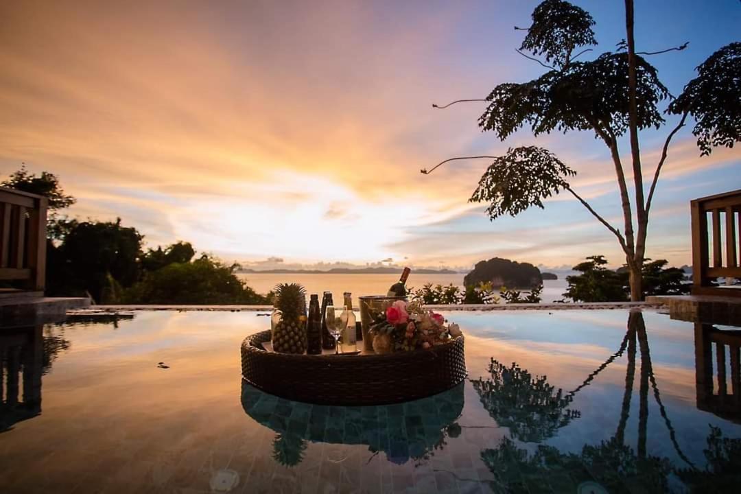 เขาทองพูลวิลล่ากระบี่ Khaotong Pool Villa Krabi Ban Nai Sa ภายนอก รูปภาพ